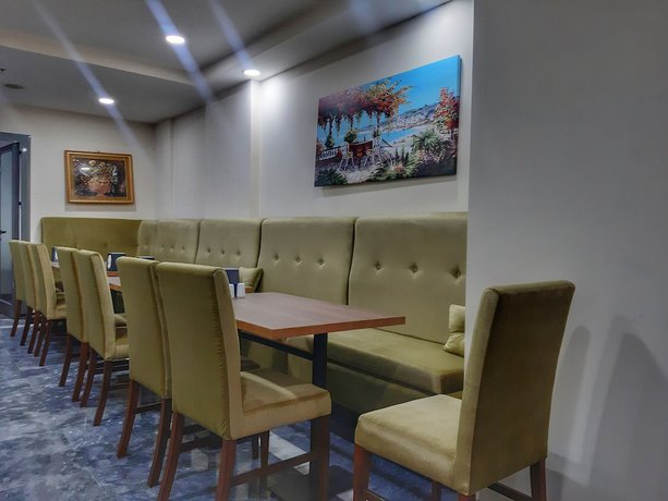Imagen del bar/restaurante del Grand Hekimoglu Hotel. Foto 5