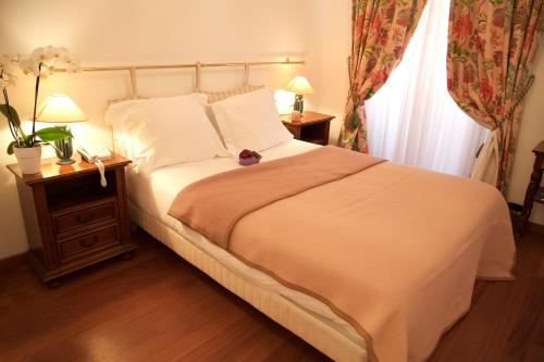 Imagen general del Grand Hôtel Des Ambassadeurs. Foto 2