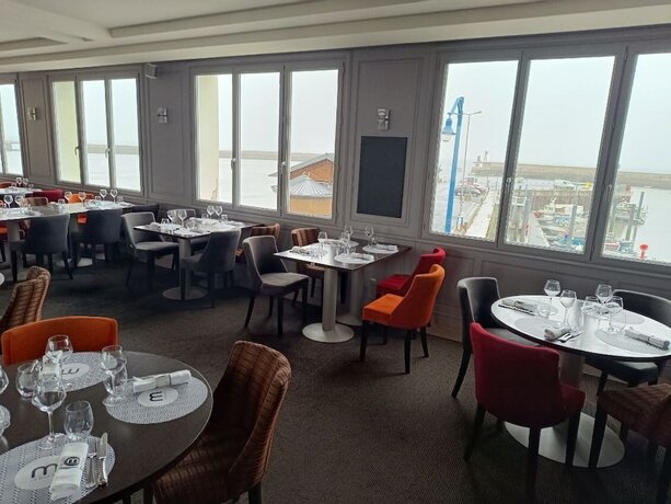 Imagen general del Grand H&ocirc;tel de la Marine. Foto 2