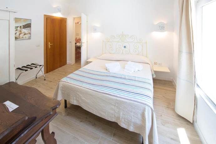 Imagen de la habitación del Grand Hotel Palau. Foto 9