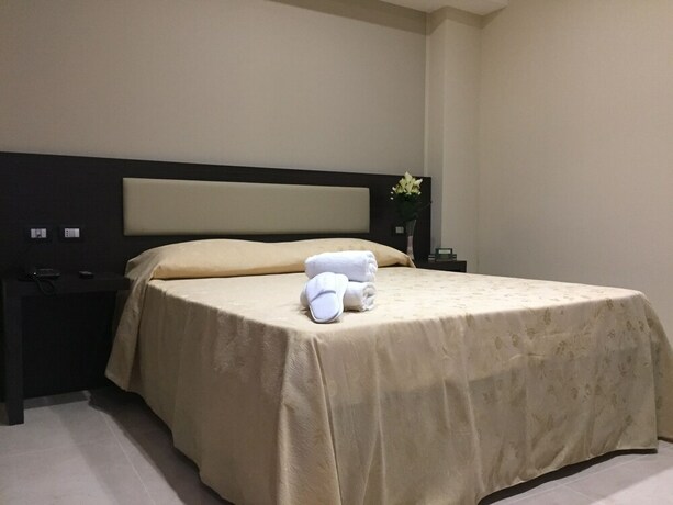 Imagen de la habitación del Grand Hotel Royal. Foto 31