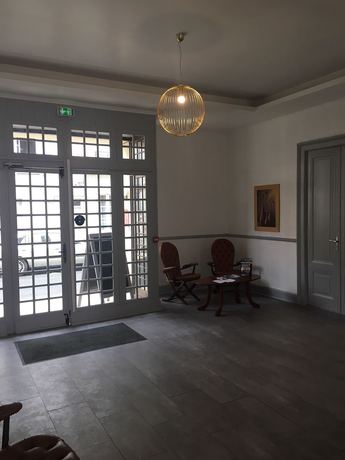 Imagen de los interiores del Grand Hotel, Sainte-Foy-la-Grande. Foto 18