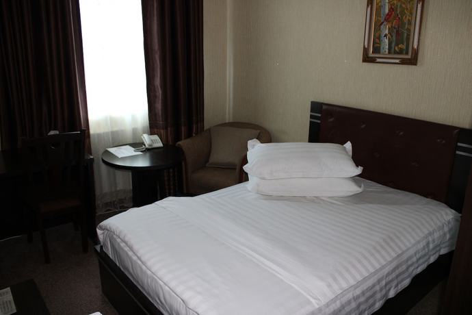 Imagen de la habitación del Grand Hotel Zarafshan. Foto 5