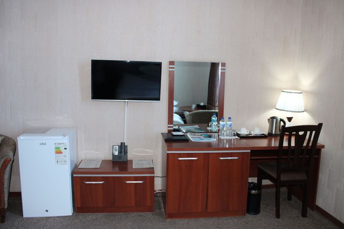 Imagen de la habitación del Grand Hotel Zarafshan. Foto 7