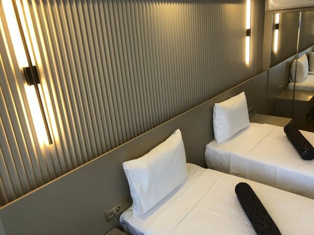 Imagen general del Grand Iska Hotel. Foto 11