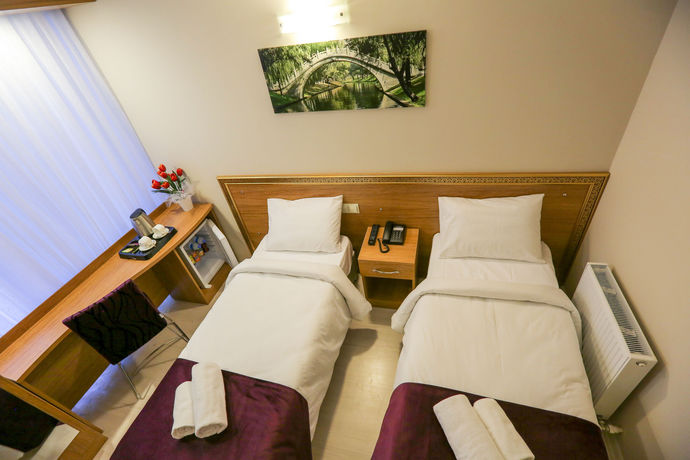 Imagen de la habitación del Grand Istanbul Airport Hotel. Foto 8