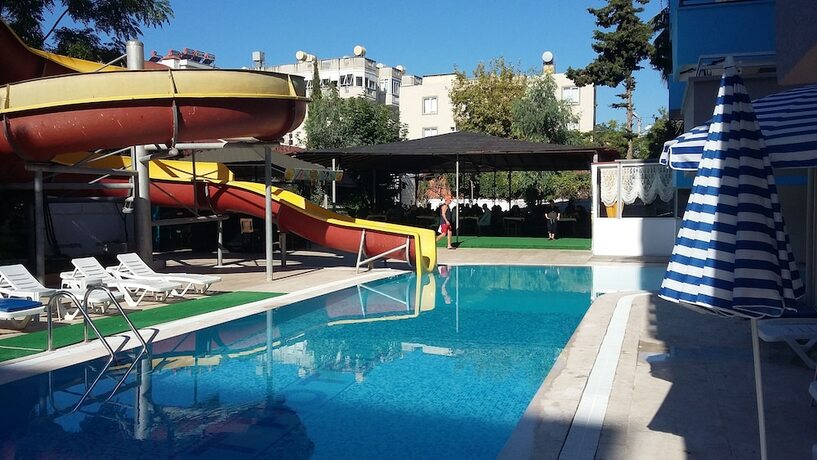 Imagen general del Grand Kent Otel. Foto 4