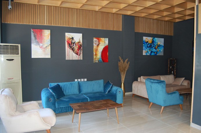 Imagen de los interiores del Grand Krone Hotel. Foto 18