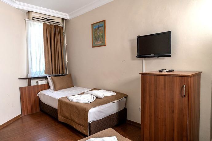 Imagen de la habitación del Grand Kybele Hotel. Foto 11