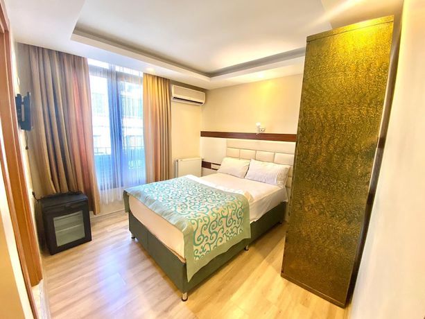 Imagen de la habitación del Grand Lara Hotel. Foto 10