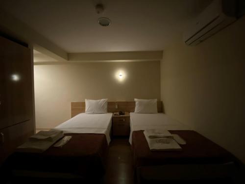 Imagen de la habitación del Grand Life Hotel. Foto 13