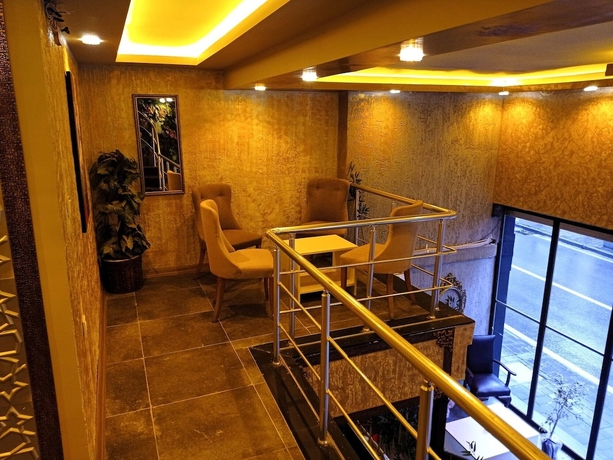 Imagen de la habitación del Grand Marrakech Hotel. Foto 11