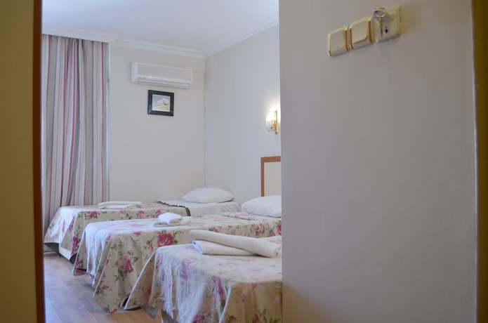 Imagen de la habitación del Grand Milano Hotel, Ayvalik. Foto 4