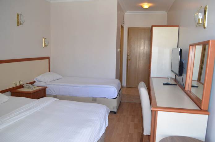 Imagen de la habitación del Grand Milano Hotel, Ayvalik. Foto 6