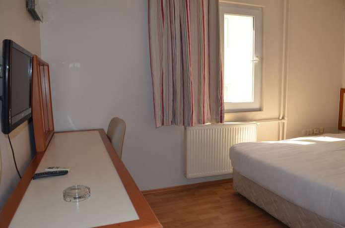 Imagen de la habitación del Grand Milano Hotel, Ayvalik. Foto 14
