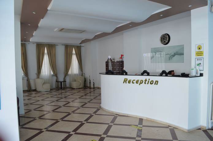 Imagen de los interiores del Grand Milano Hotel, Ayvalik. Foto 19