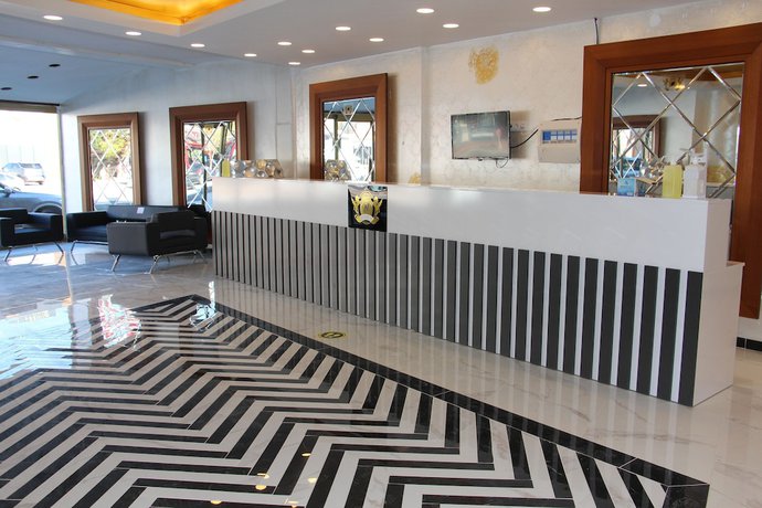 Imagen de los interiores del Grand Niki Hotel and Spa. Foto 11