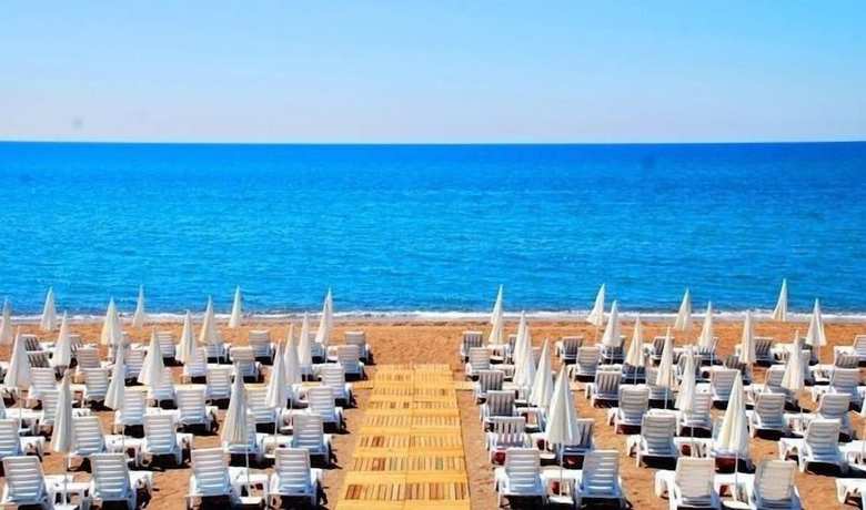 Imagen general del Grand Niki Hotel and Spa. Foto 3