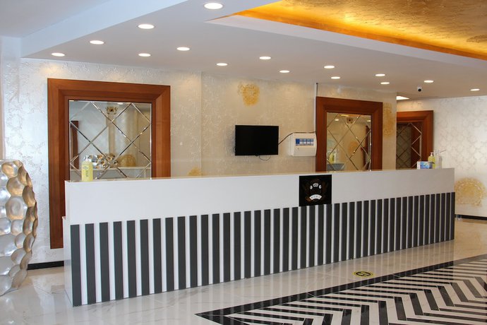 Imagen de los interiores del Grand Niki Hotel and Spa. Foto 14