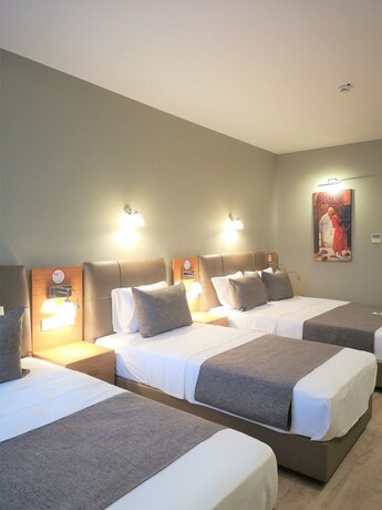 Imagen de la habitación del Grand Park Hotel Istanbul. Foto 18