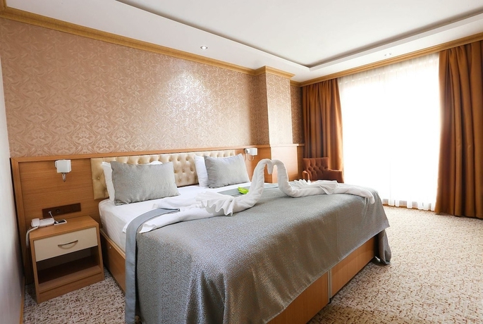 Imagen de la habitación del Grand Pasabey Otel. Foto 6