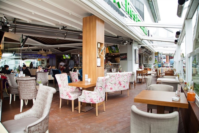 Imagen del bar/restaurante del Grand Plaza, Esenyurt. Foto 10