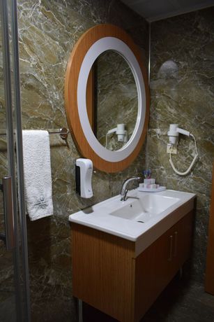 Imagen de la habitación del Grand Rimedya Hotel Bursa. Foto 5
