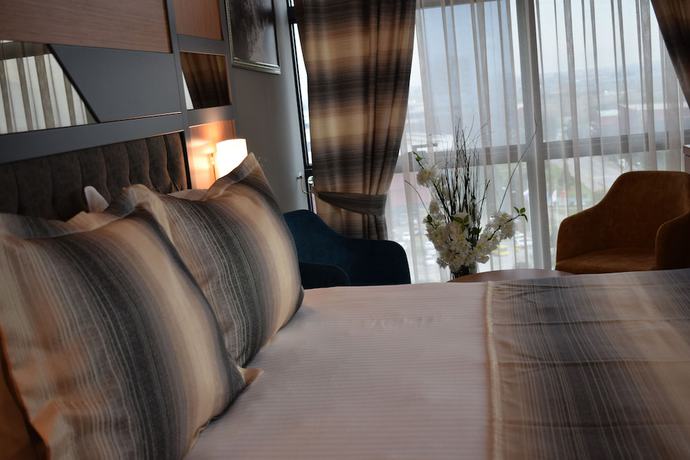 Imagen de la habitación del Grand Rimedya Hotel Bursa. Foto 12