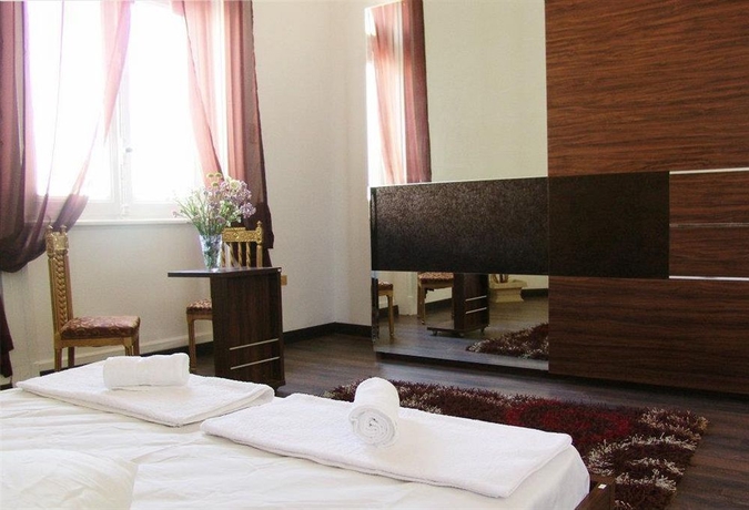 Imagen de la habitación del Grand Royal, El Cairo. Foto 6