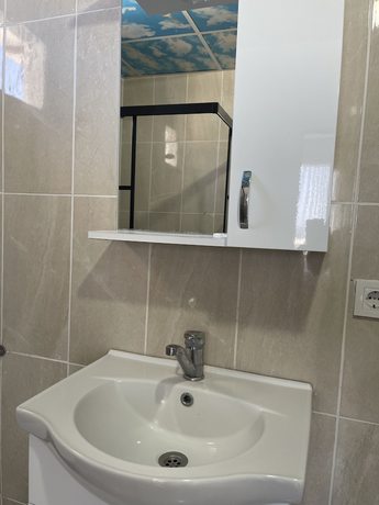 Imagen de la habitación del Grand Sami Hotel. Foto 8