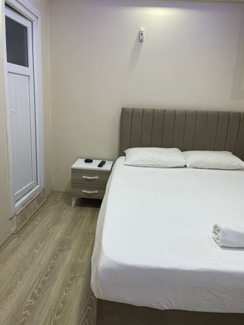 Imagen de la habitación del Grand Sami Hotel. Foto 12