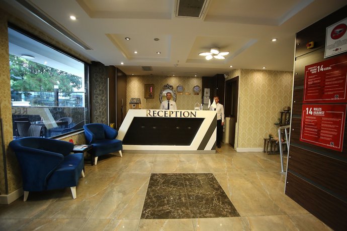 Imagen de los interiores del Grand Silay Hotel. Foto 18