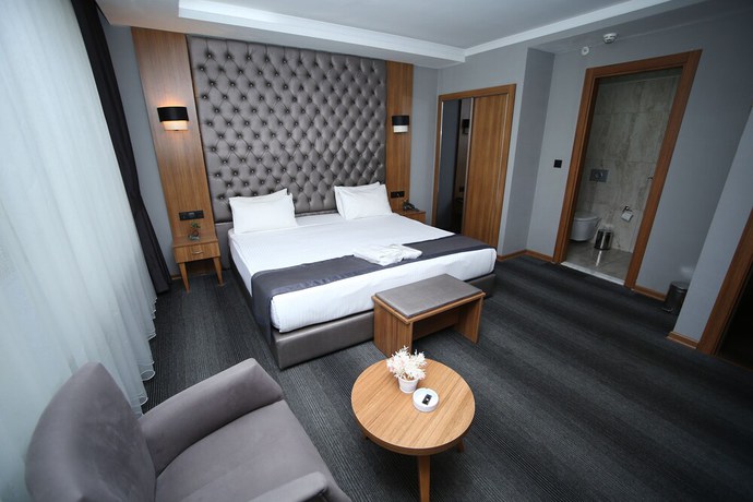 Imagen de la habitación del Grand Silay Hotel. Foto 5