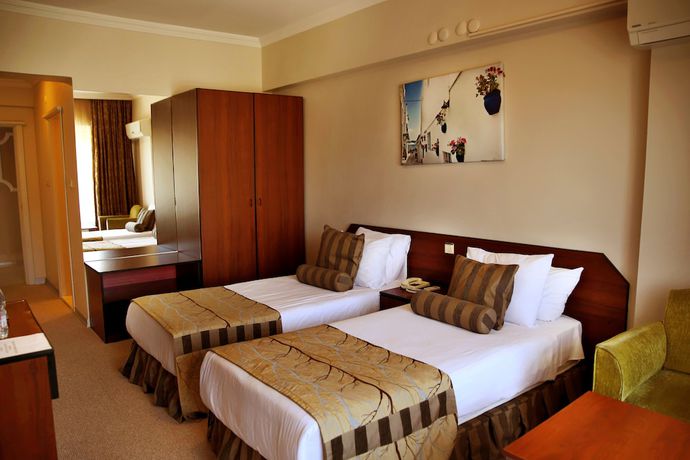Imagen de la habitación del Grand Sile Hotel. Foto 5