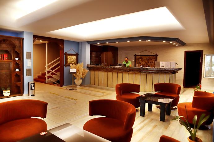 Imagen de los interiores del Grand Sile Hotel. Foto 12