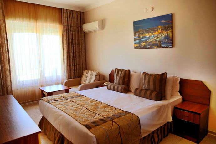Imagen de la habitación del Grand Sile Hotel. Foto 7
