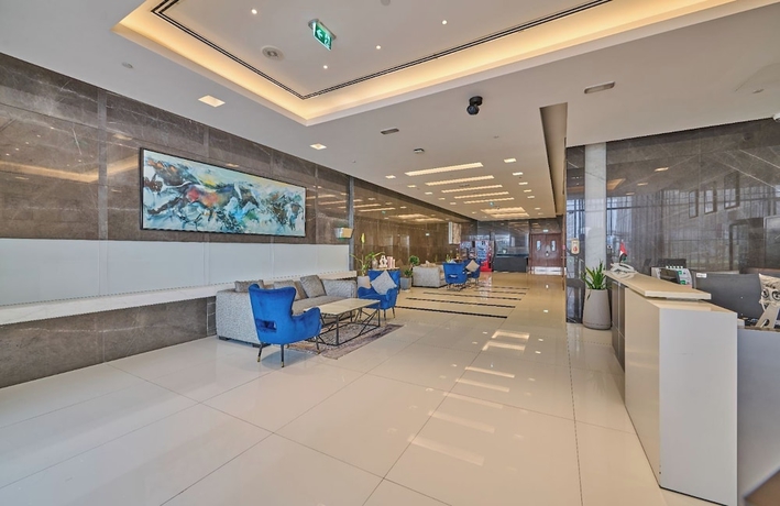 Imagen de los interiores del Grand Stay Holidays Homes Rental Satwa. Foto 13