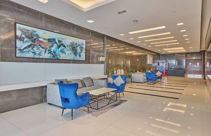 Imagen de los interiores del Grand Stay Holidays Homes Rental Satwa. Foto 14