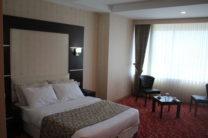 Imagen de la habitación del Grand Temel Hotel. Foto 8