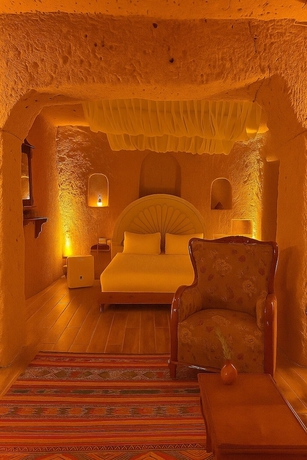 Imagen de la habitación del Grand U&ccedil;hisar Hotel. Foto 10