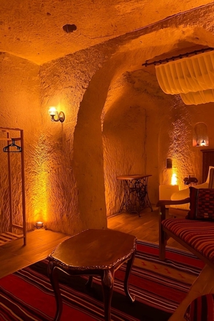 Imagen de la habitación del Grand U&ccedil;hisar Hotel. Foto 11