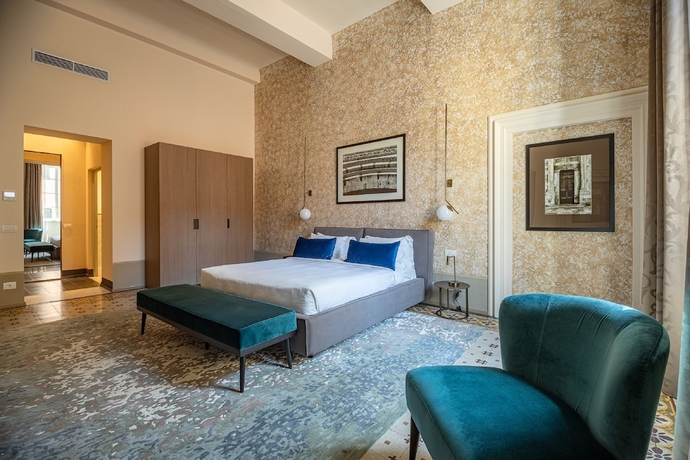 Imagen de la habitación del Grand Universe La Residenza. Foto 15