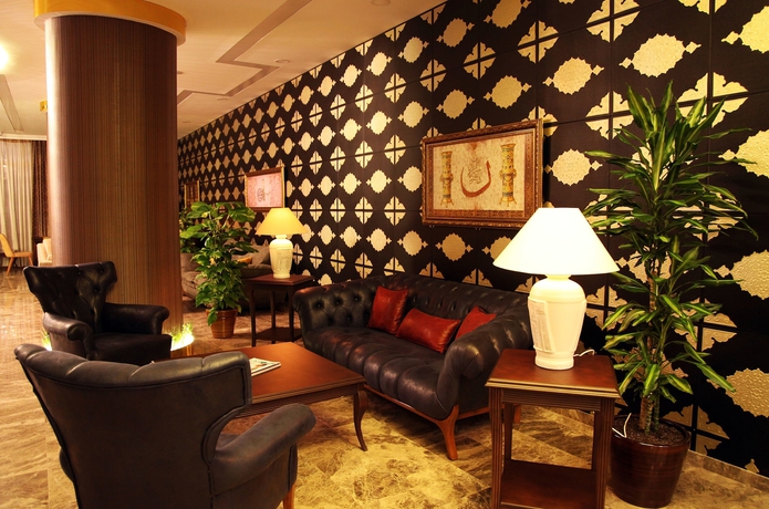 Imagen de los interiores del Grand Vuslat Hotel. Foto 16