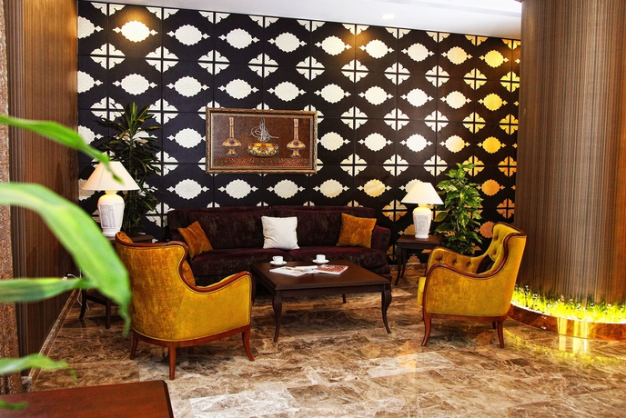 Imagen de los interiores del Grand Vuslat Hotel. Foto 18