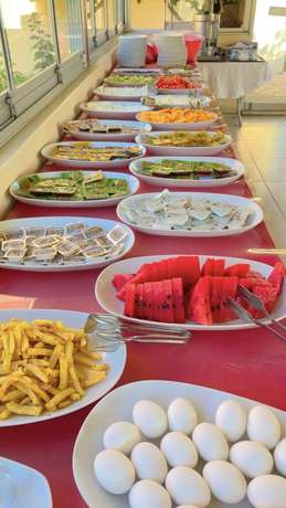 Imagen del bar/restaurante del Grand Yazici Hotel Adrasan. Foto 4