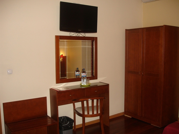 Imagen de la habitación del Grande Pensão Alcobia. Foto 6