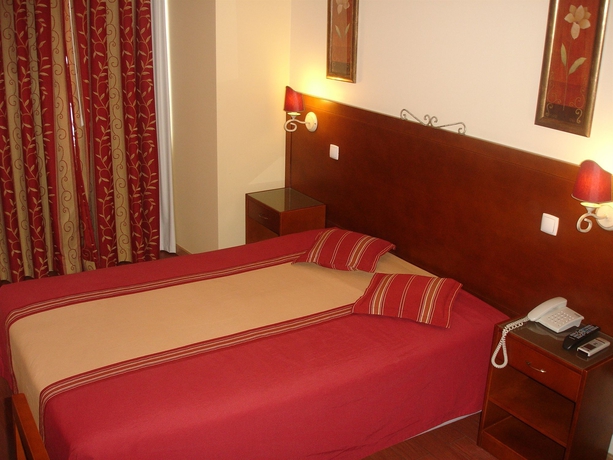 Imagen de la habitación del Grande Pensão Alcobia. Foto 9