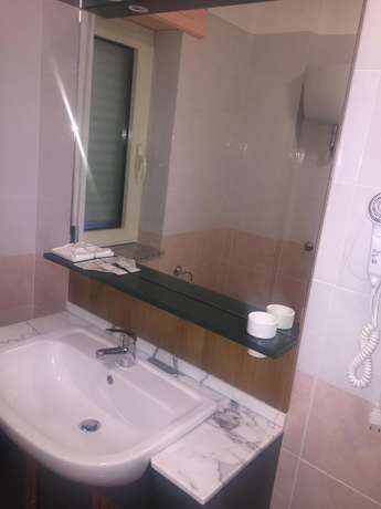 Imagen de la habitación del Grandinetti Hotel. Foto 6