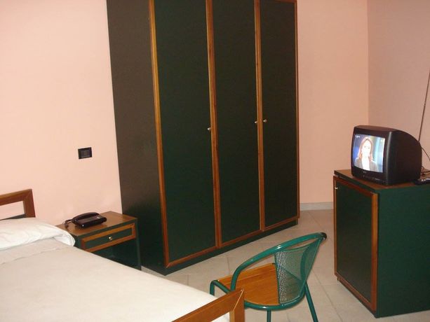 Imagen de la habitación del Grandinetti Hotel. Foto 13