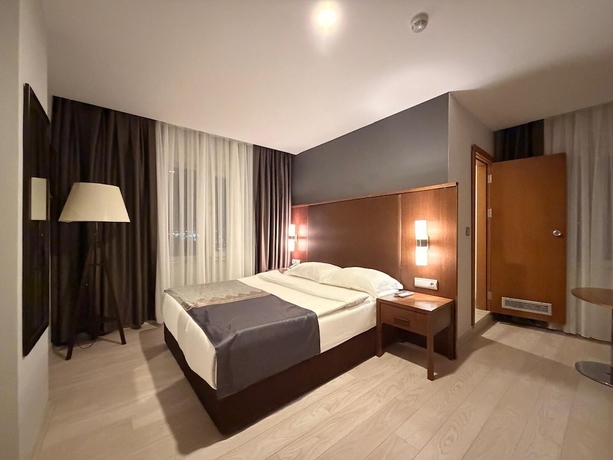 Imagen de la habitación del Grandova Hotel. Foto 9